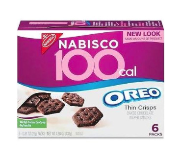 Star Wars Food: Imperial TIE-Fighter S’mores /// Check out our blog for lots of Star Wars Party food recipes and downloadable labels! Great for a Birthday Party or a May the Fourth be with you Party. /// #starwars #starwarsparty #maythefourthbewithyou #starwarsbirthday #starwarsfood #tiefighter #smores #oreothincrips #marshmallows #chocolate maythefourthbewithyoupartyblog.com - Nabisco 200 calorie packs