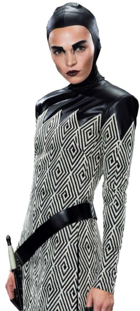 Bazine Netal DIY Costume and Cosplay / Check out lots more Star Wars Halloween costumes and cosplay ideas on our blog / #starwars #halloween #maythefourthbewithyou #maythe4thbewithyou #costume #ducttape #cosplay #diy #pattern #sewing #theforceawakens #bazine #bazinenetal / maythefourthbewithyoupartyblog.com