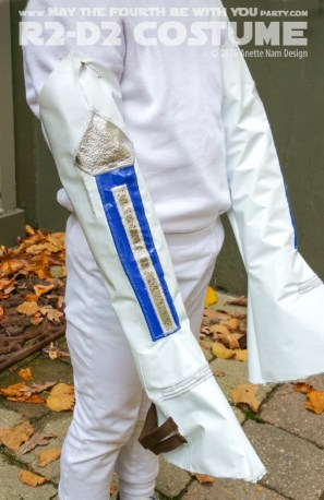 R2-D2 Costume and Cosplay / Check out lots more Star Wars Halloween costumes and cosplay ideas on our blog / #starwars #halloween #maythefourthbewithyou #maythe4thbewithyou #costume #ducttape #cosplay #diy #pattern #sewing #theforceawakens #r2d2 #droid #geek #nerd #fleece / maythefourthbewithyoupartyblog.com