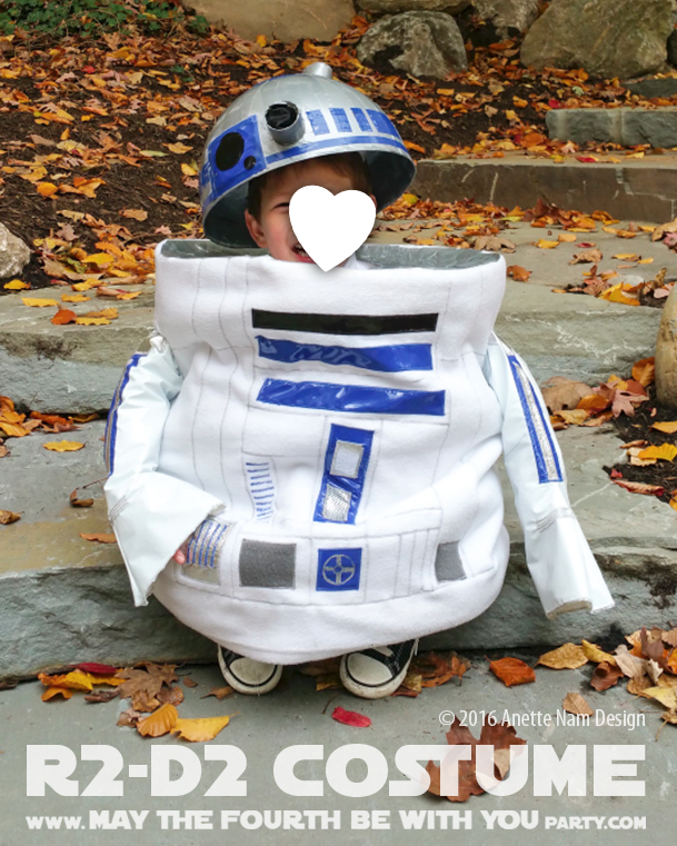 R2-D2 Costume and Cosplay / Check out lots more Star Wars Halloween costumes and cosplay ideas on our blog / #starwars #halloween #maythefourthbewithyou #maythe4thbewithyou #costume #ducttape #cosplay #diy #pattern #sewing #theforceawakens #r2d2 #droid #geek #nerd #fleece / maythefourthbewithyoupartyblog.com